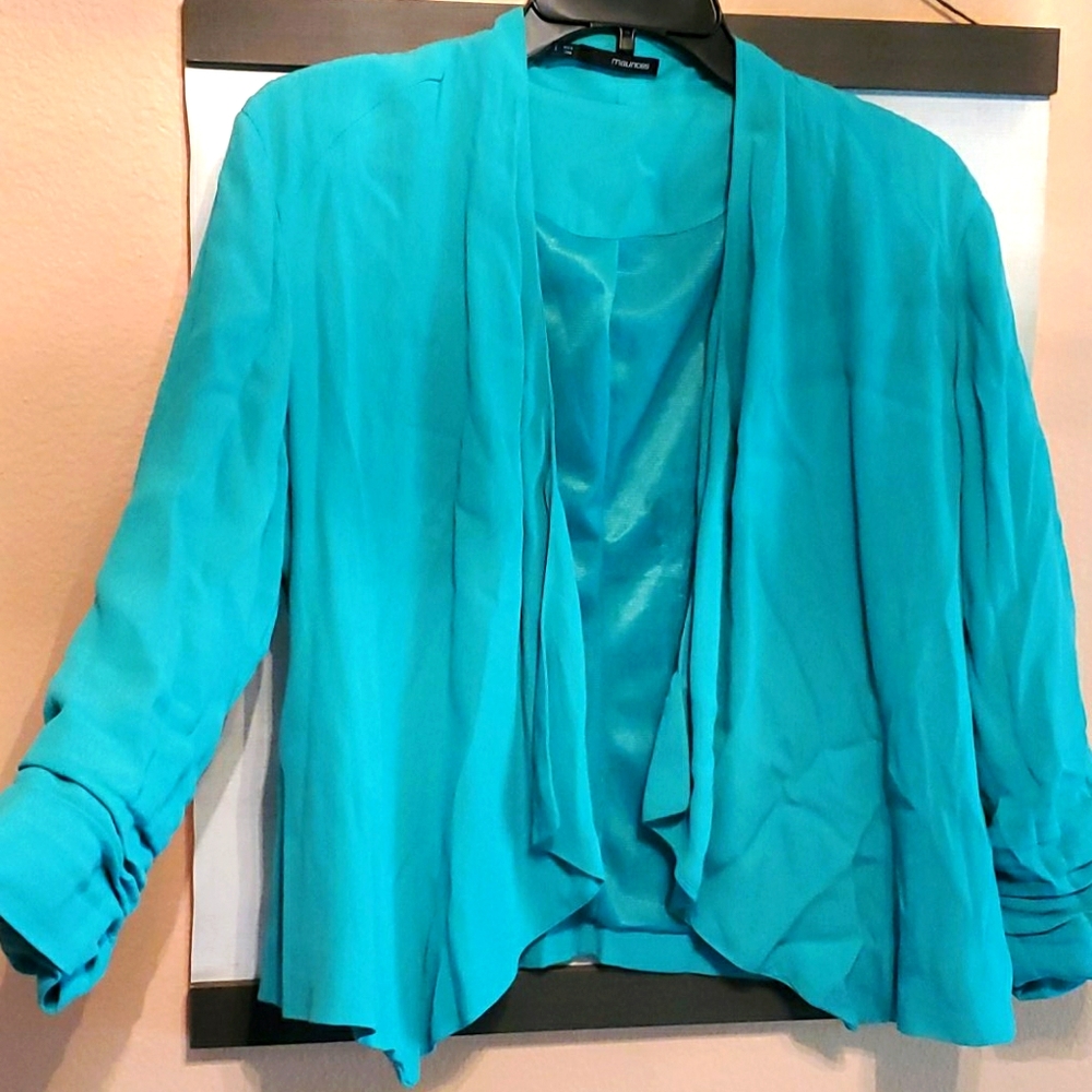 100% rayon Bolero blouse- size L.